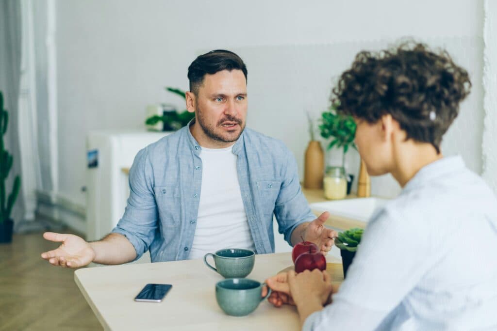 how to spot gaslighting